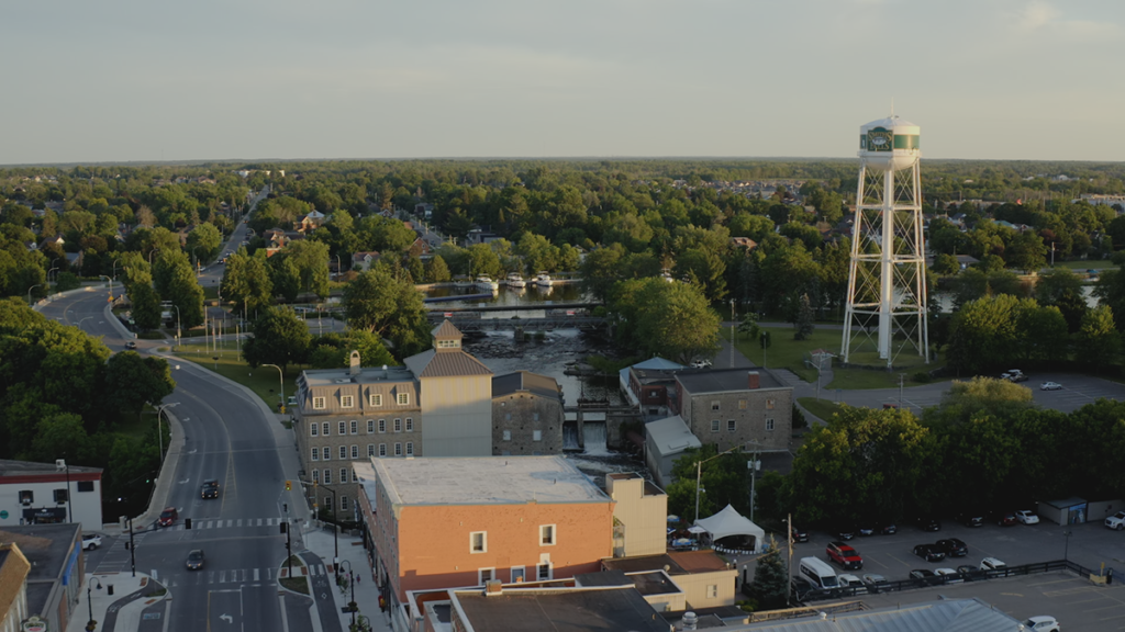 Aerial photograph of Smiths Falls residential area, with a water tower